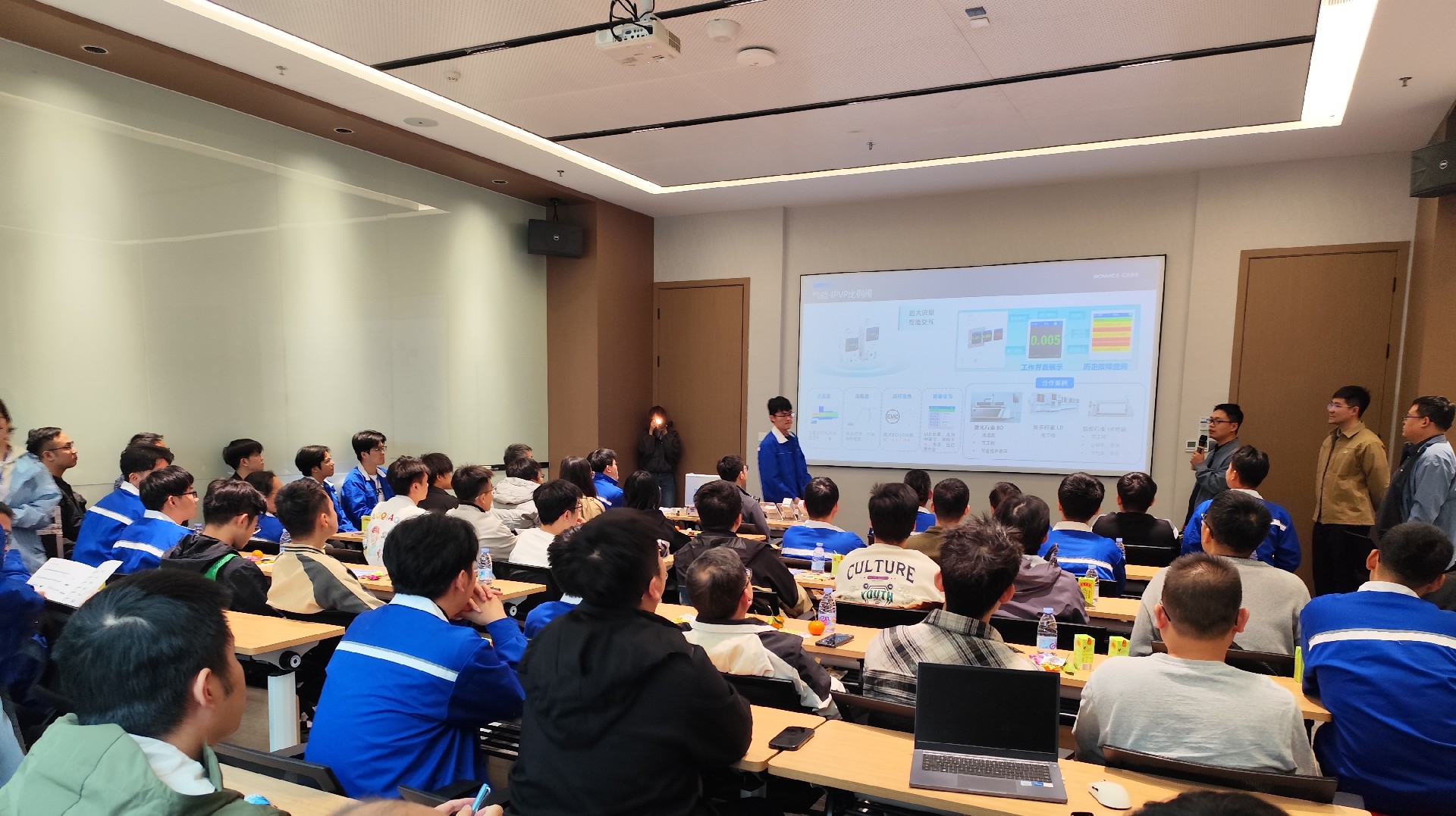 1766642171180304.jpg 01d58df142baa2469680e26ba5e2f3e_副本.jpg